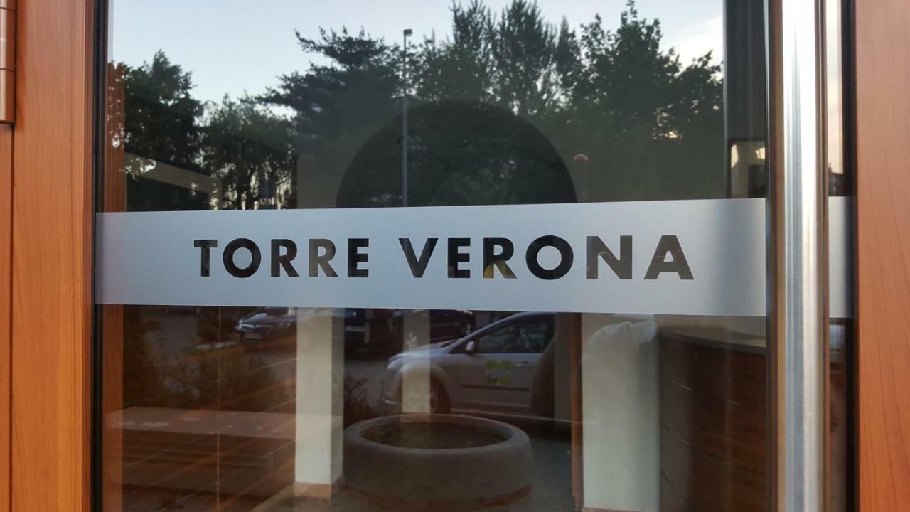 Torre Verona Exclusive Apartment Cracovia Esterno foto